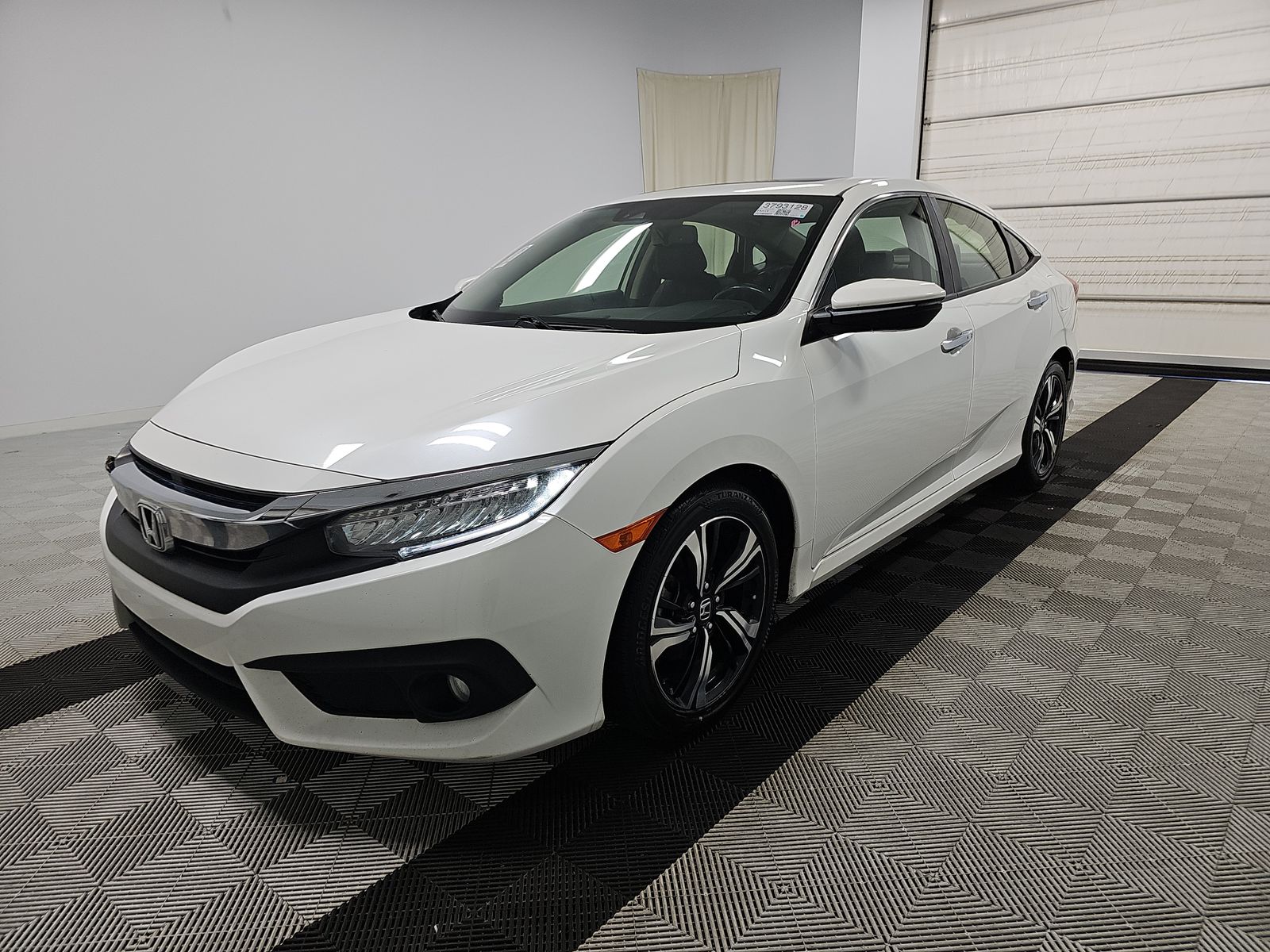 2018 Honda Civic Sedan Touring