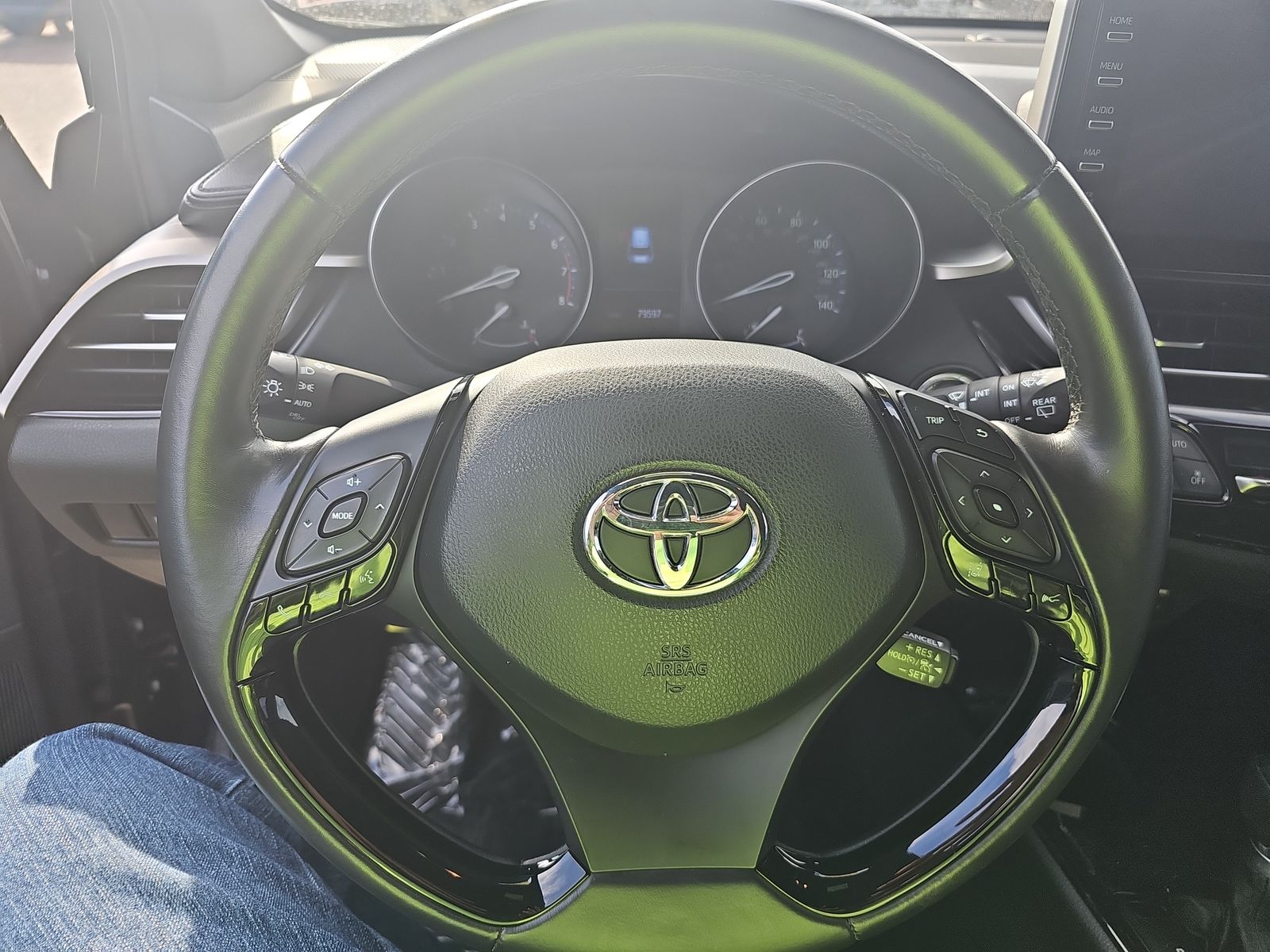 2019 Toyota C-HR XLE FWD