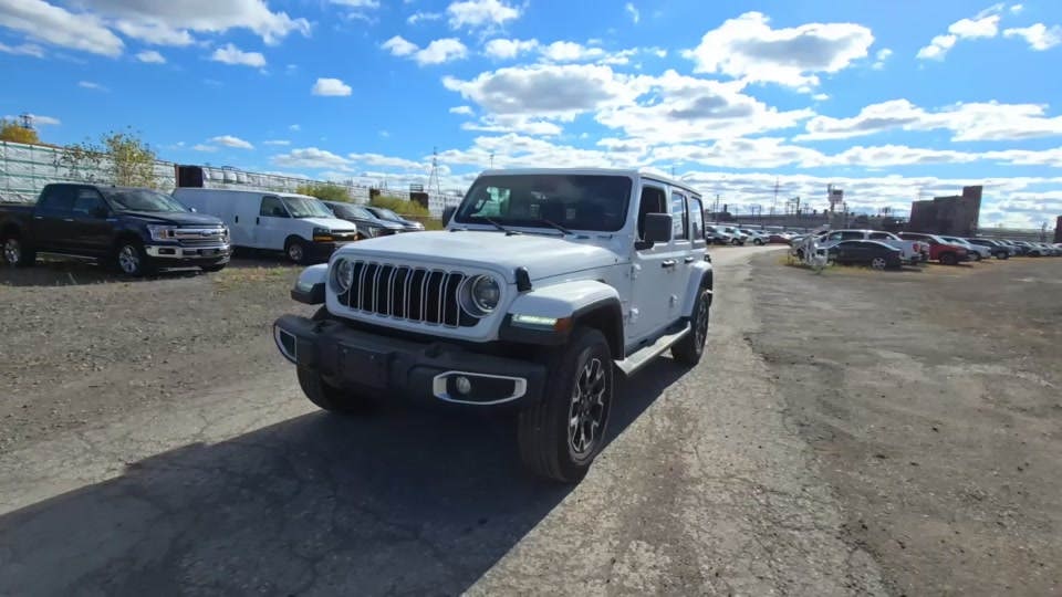 2024 Jeep Wrangler Sahara