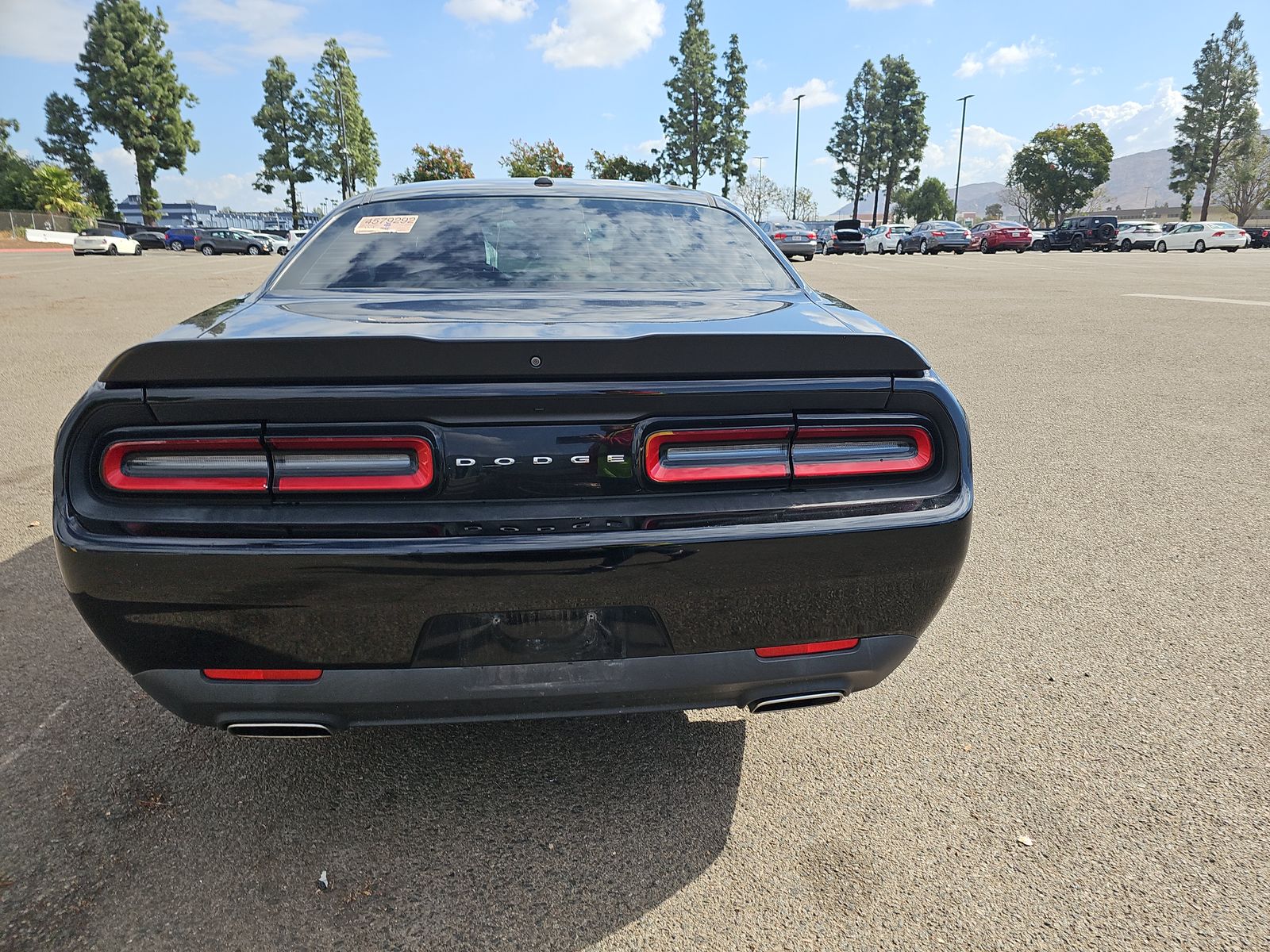 2017 Dodge Challenger SXT RWD