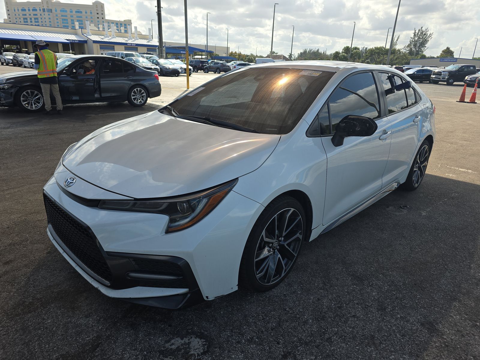 2020 Toyota Corolla SE FWD