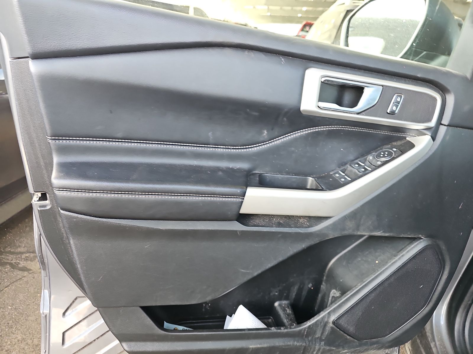2021 Ford Explorer XLT RWD