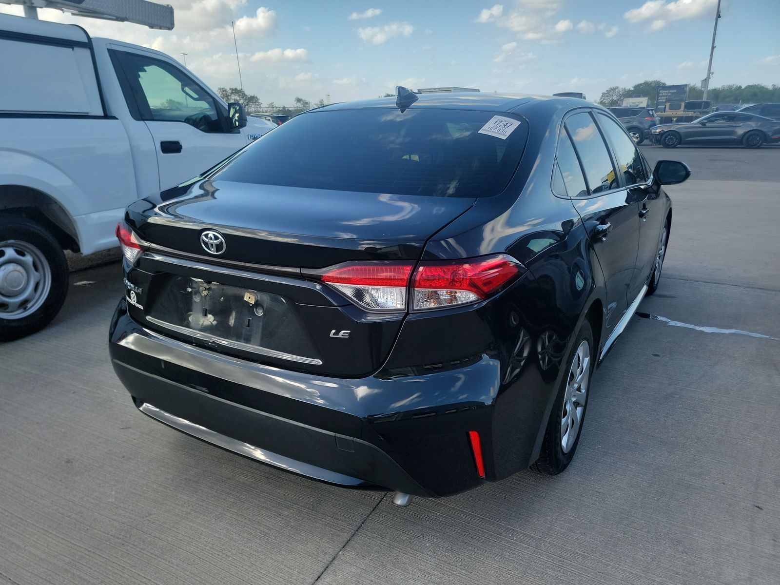 2020 Toyota Corolla LE FWD