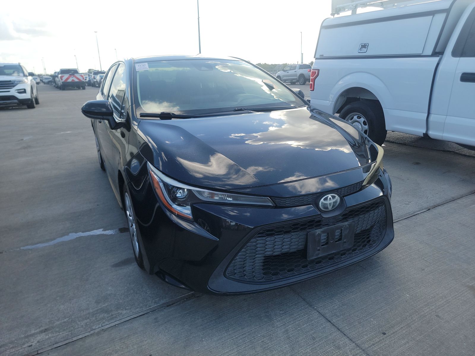 2020 Toyota Corolla LE FWD