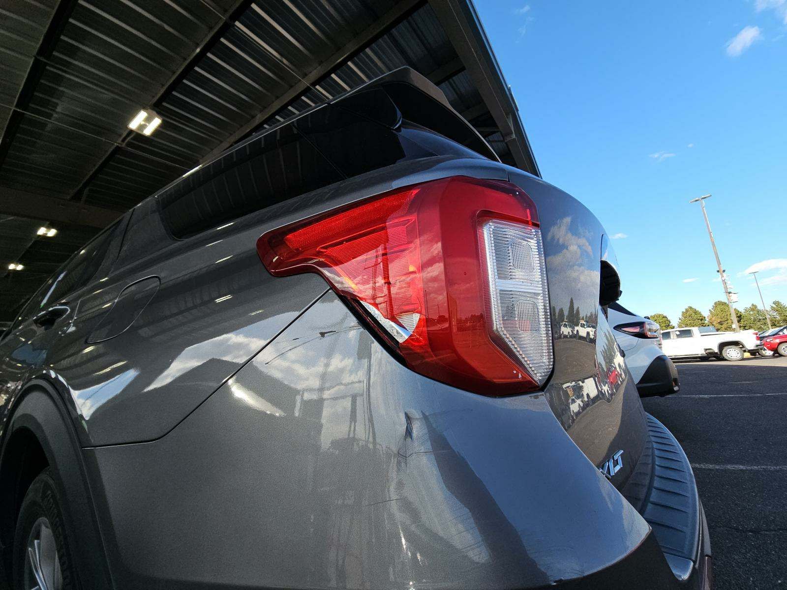 2021 Ford Explorer XLT RWD