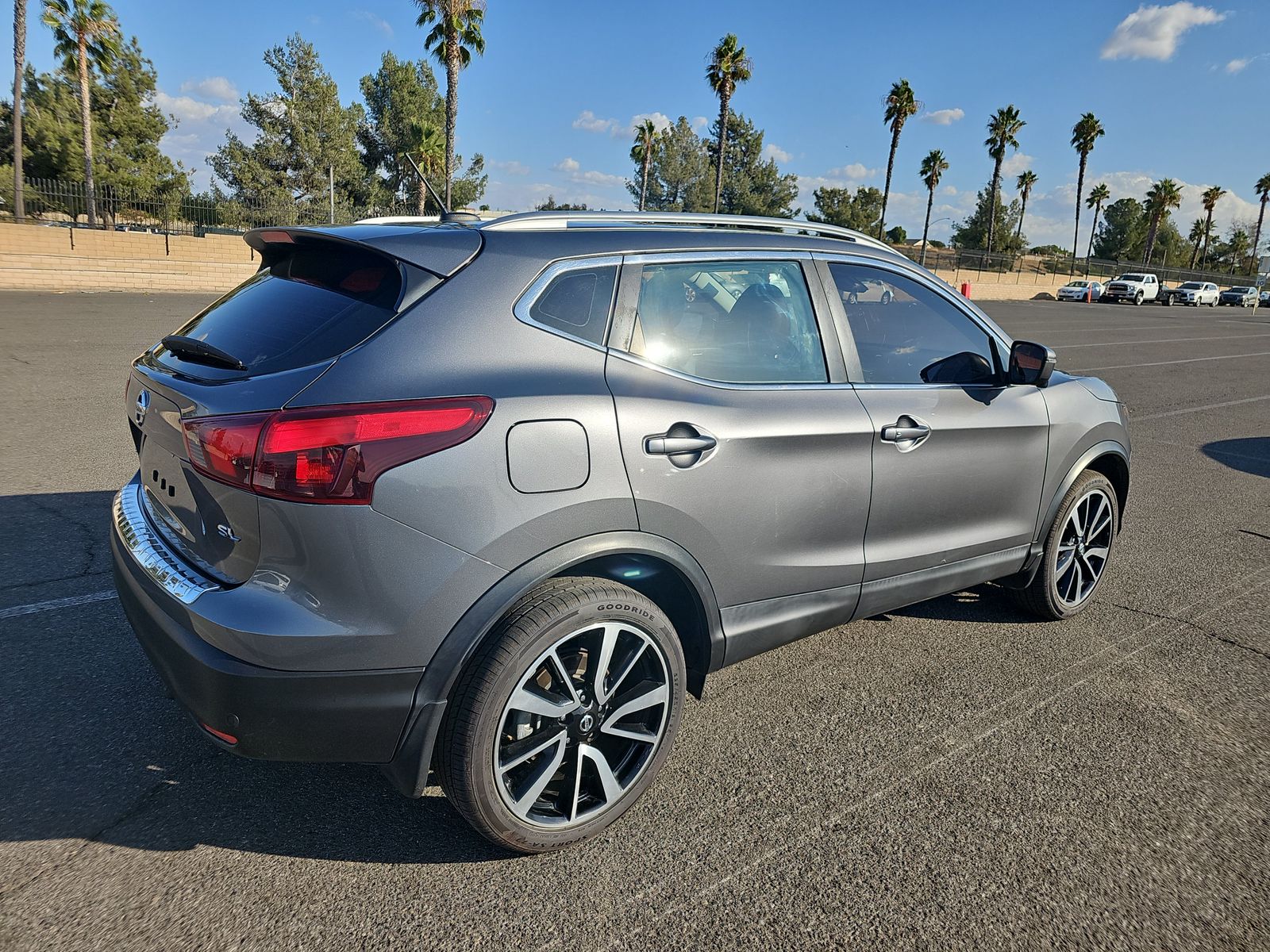 2019 Nissan Rogue Sport SL FWD