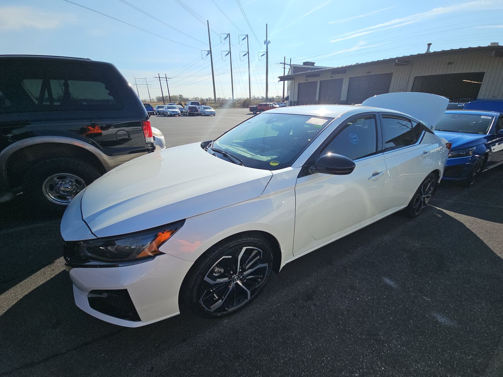 2024 Nissan Altima SR