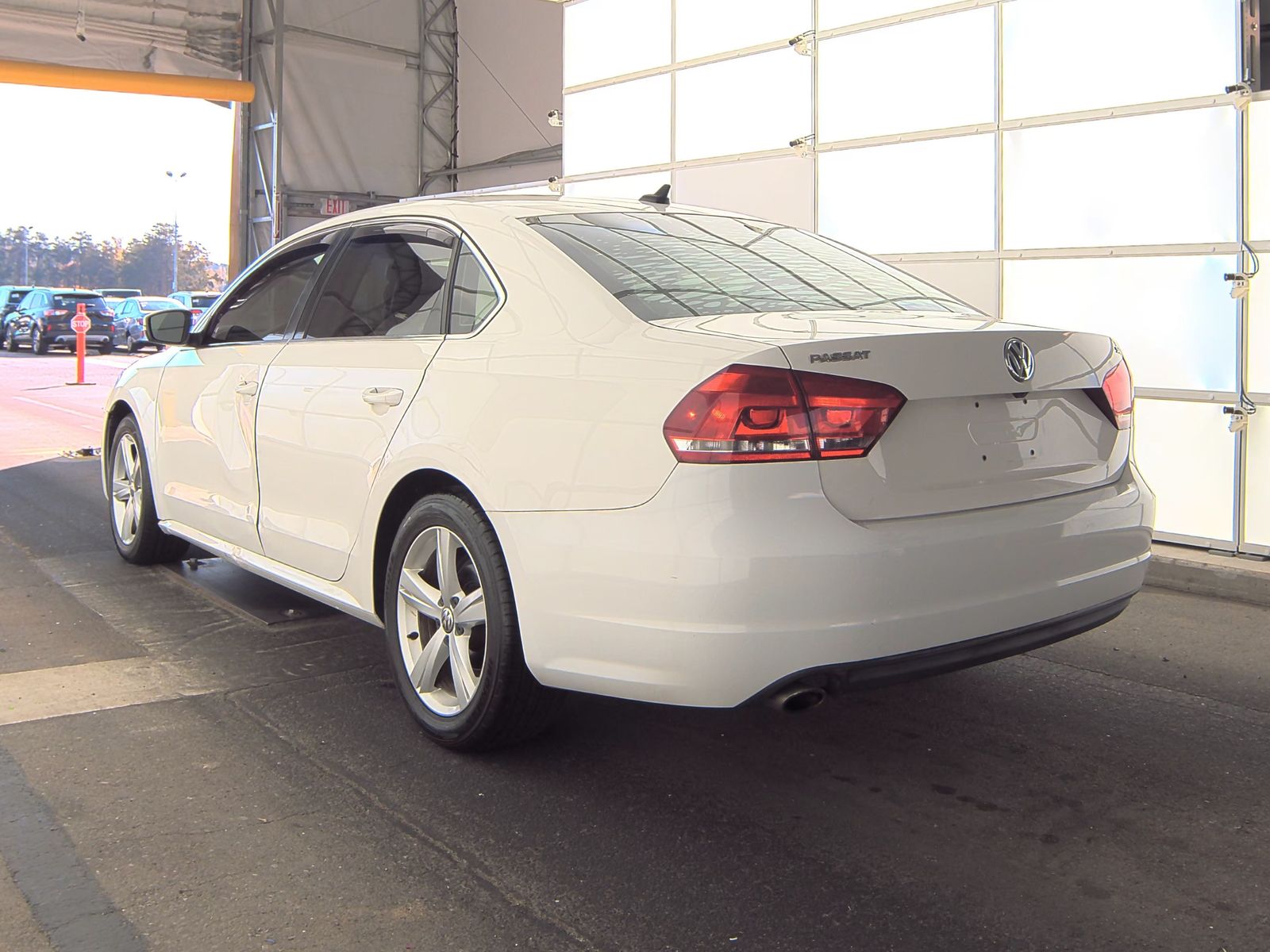 2014 Volkswagen Passat 2.5L SE FWD