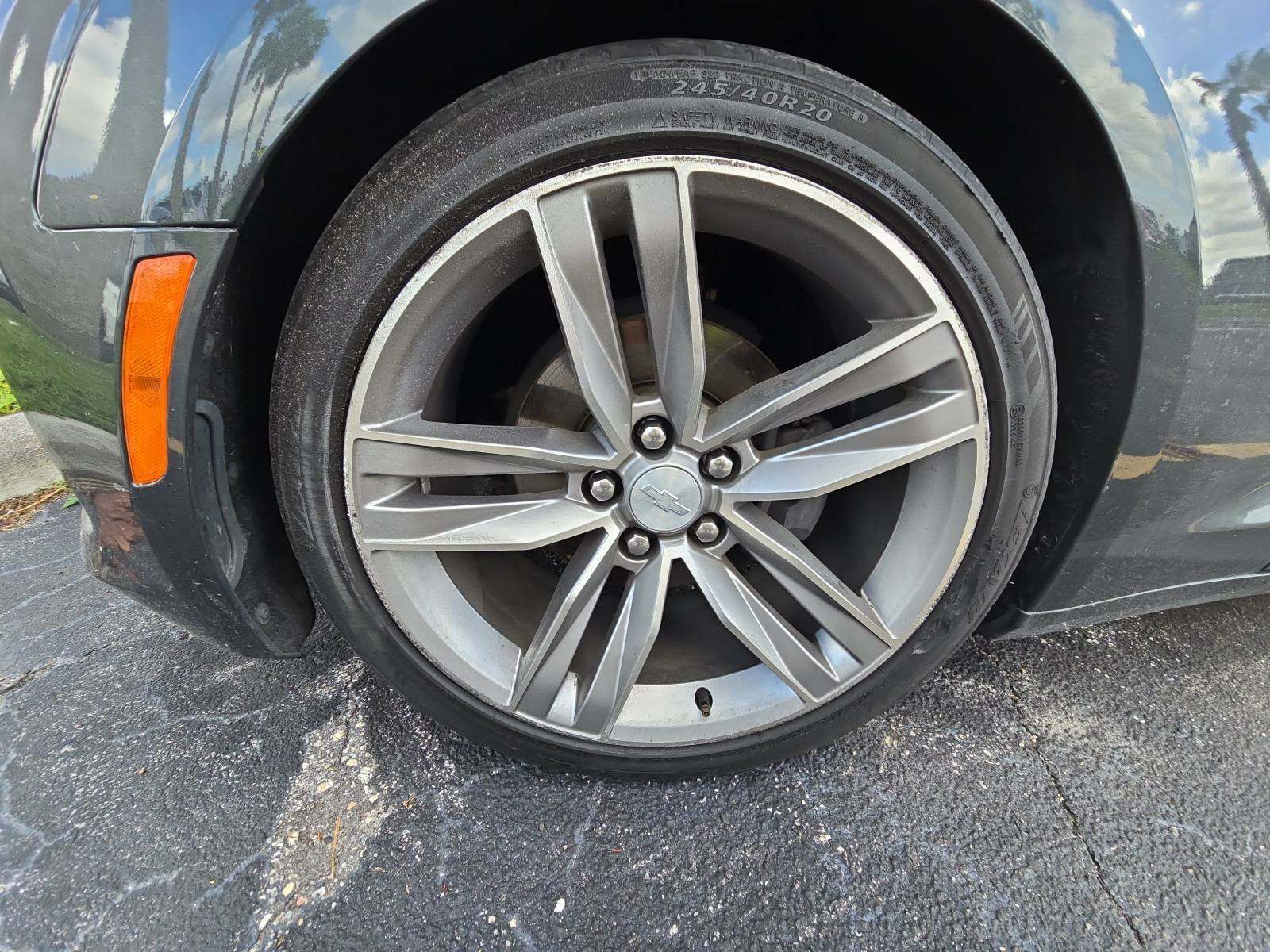 2018 Chevrolet Camaro 1LT RWD