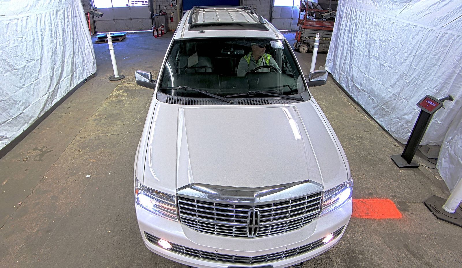 2014 Lincoln Navigator Base AWD