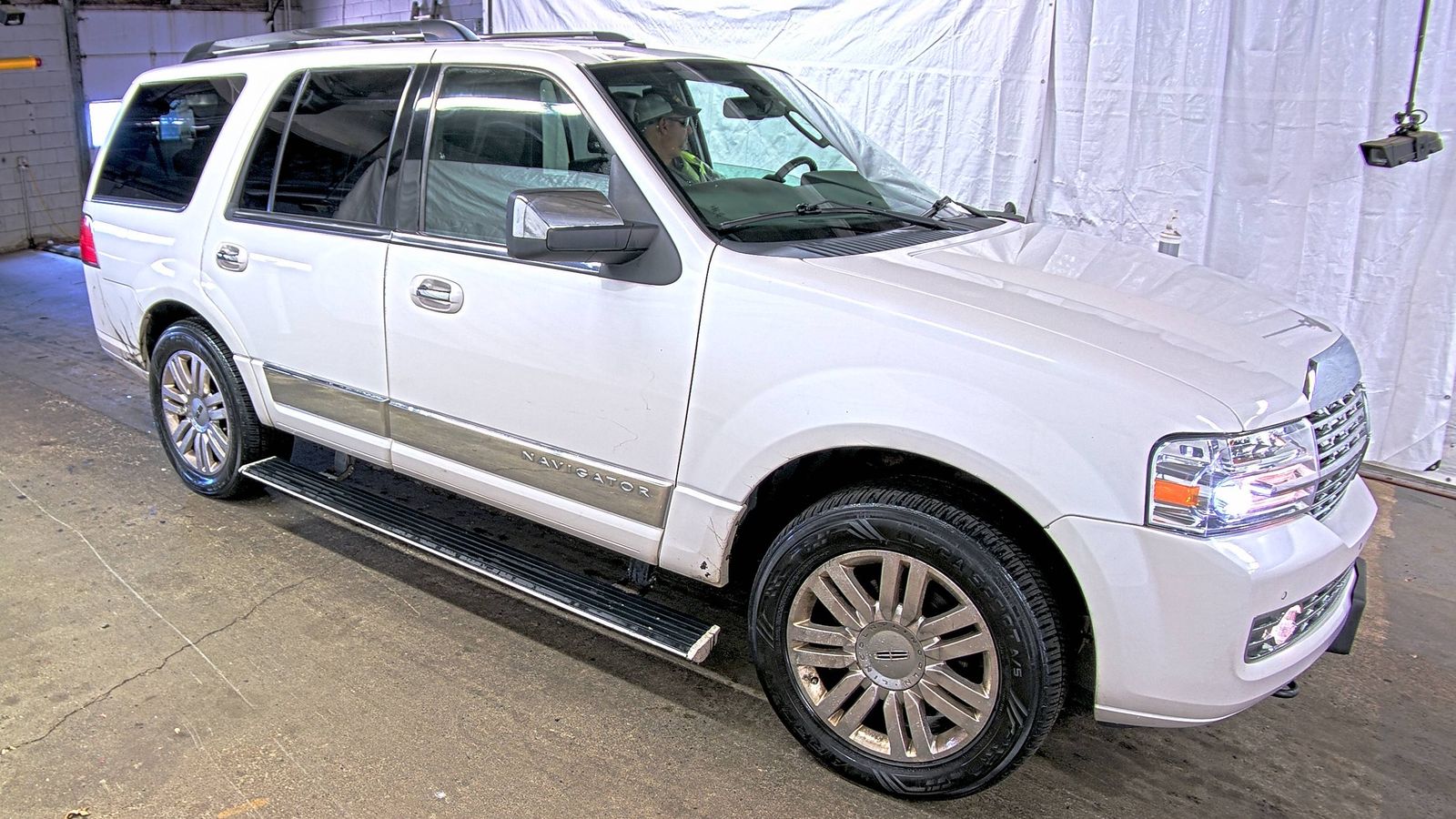 2014 Lincoln Navigator Base AWD