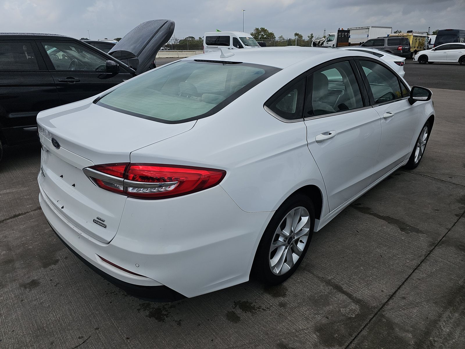 2020 Ford Fusion Hybrid SE FWD