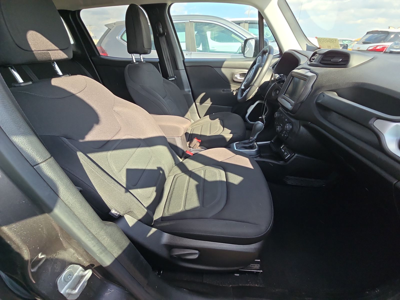 2018 Jeep Renegade Latitude FWD