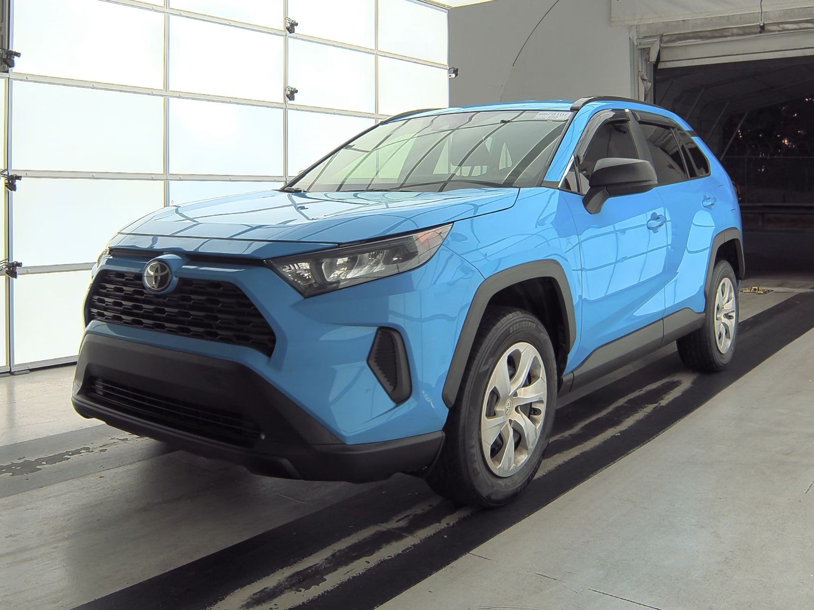 2021 Toyota RAV4 LE FWD