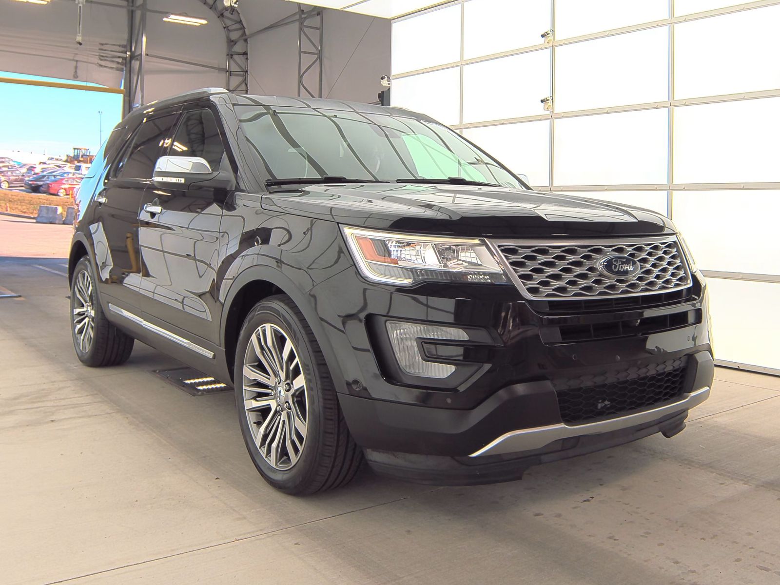 2017 Ford Explorer Platinum AWD