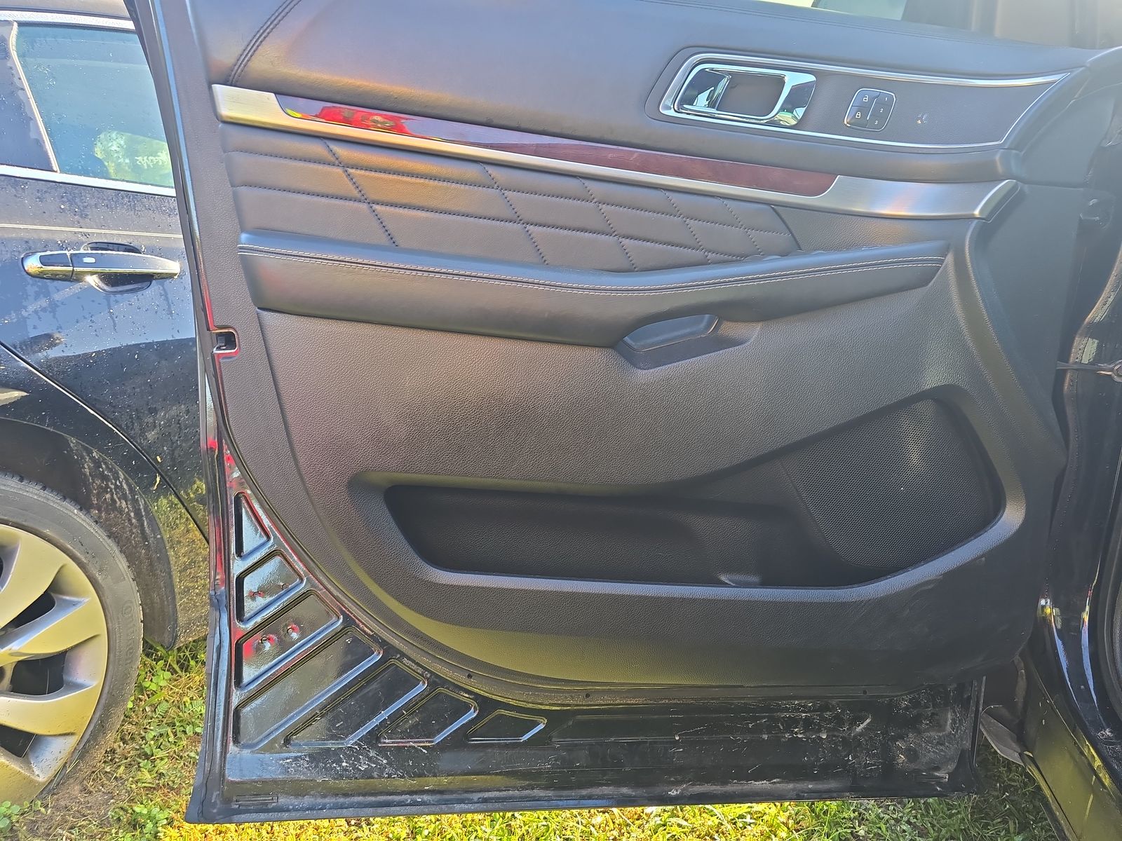 2017 Ford Explorer Platinum AWD