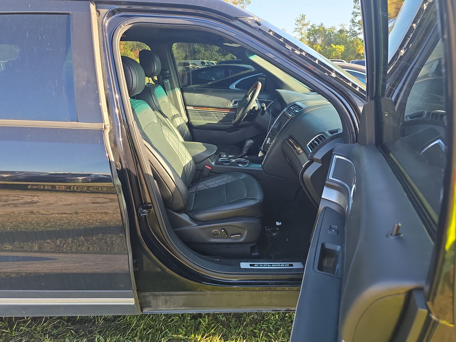 2017 Ford Explorer Platinum AWD