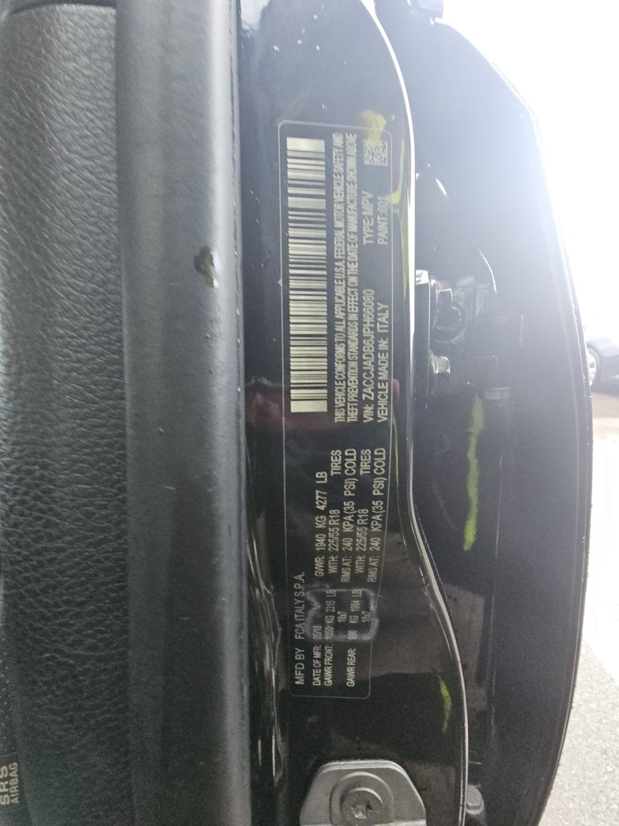 2018 Jeep Renegade Limited FWD