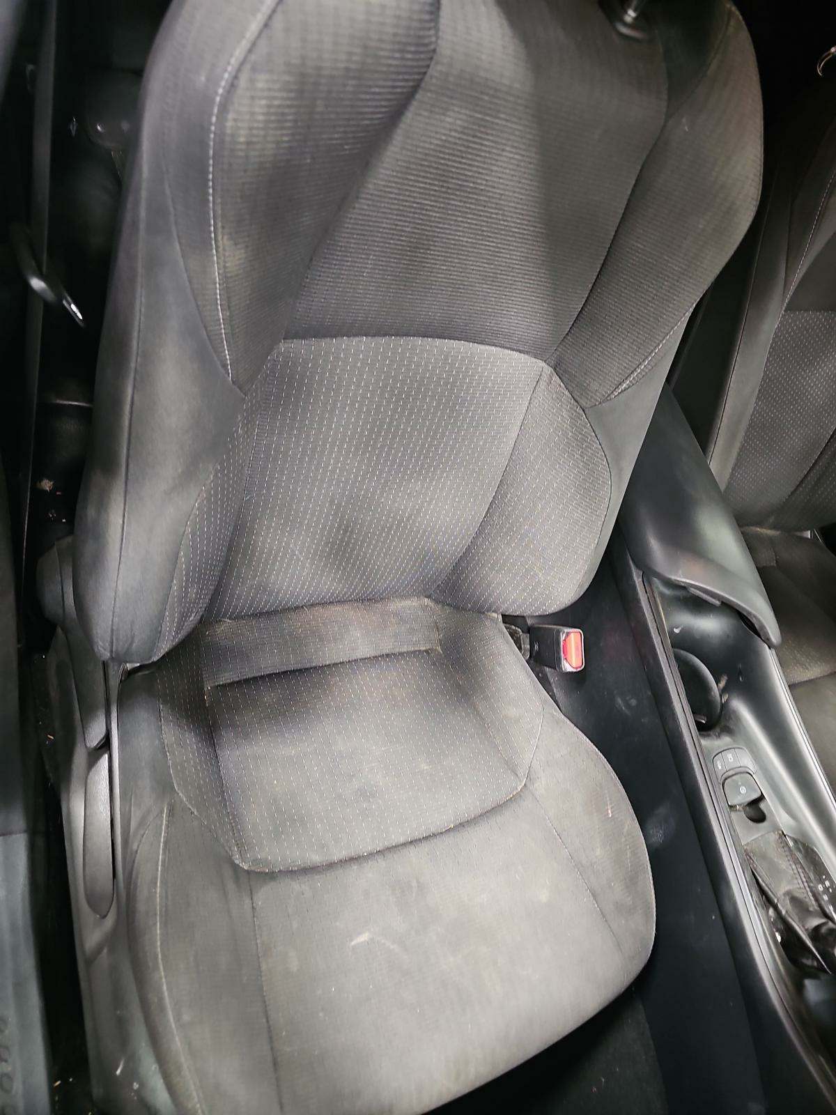 2018 Toyota C-HR XLE FWD