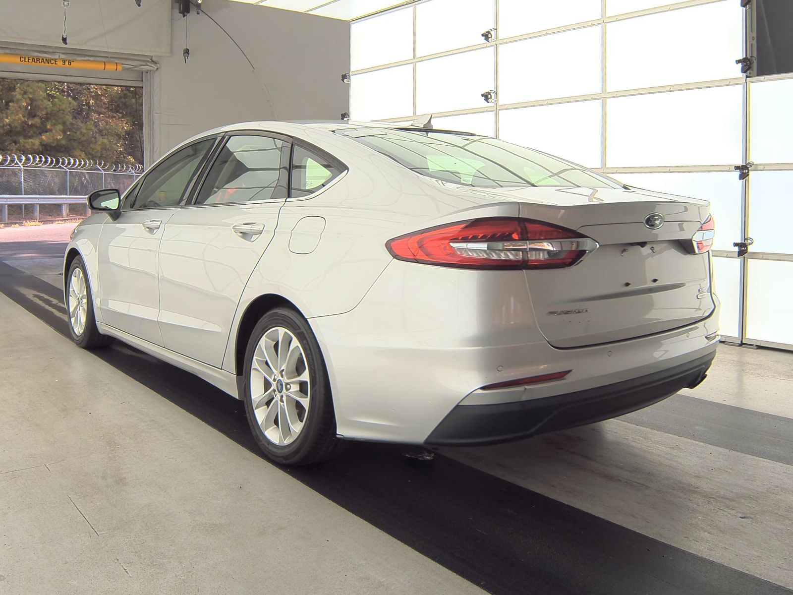 2019 Ford Fusion SE FWD