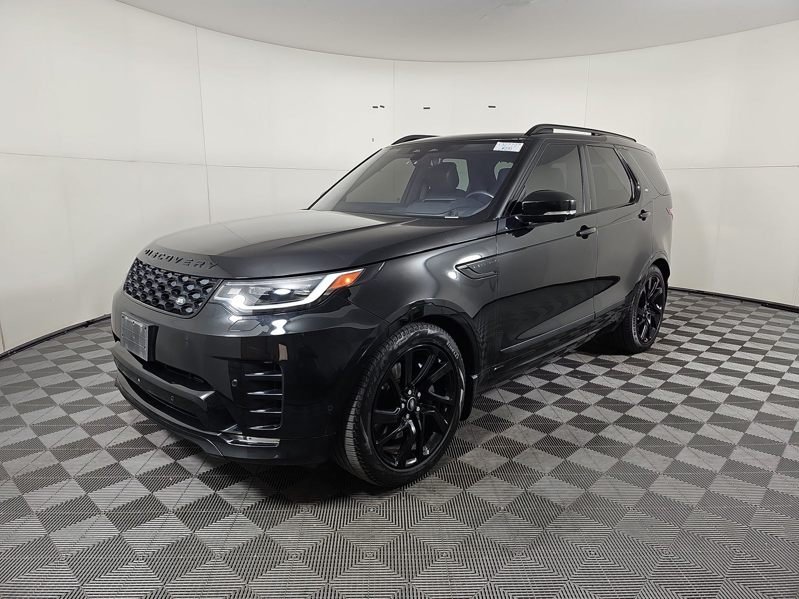 2022 Land Rover Discovery S R-Dynamic