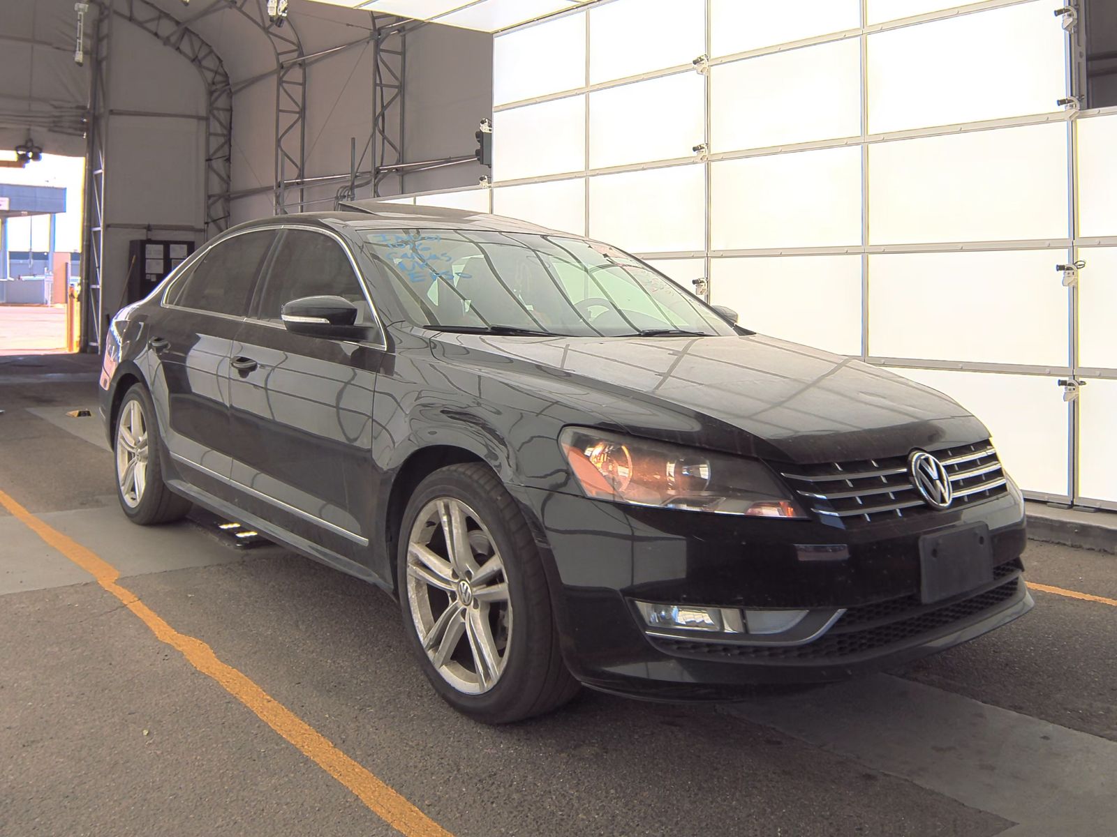 2015 Volkswagen Passat 2.0L TDI SEL Premium FWD