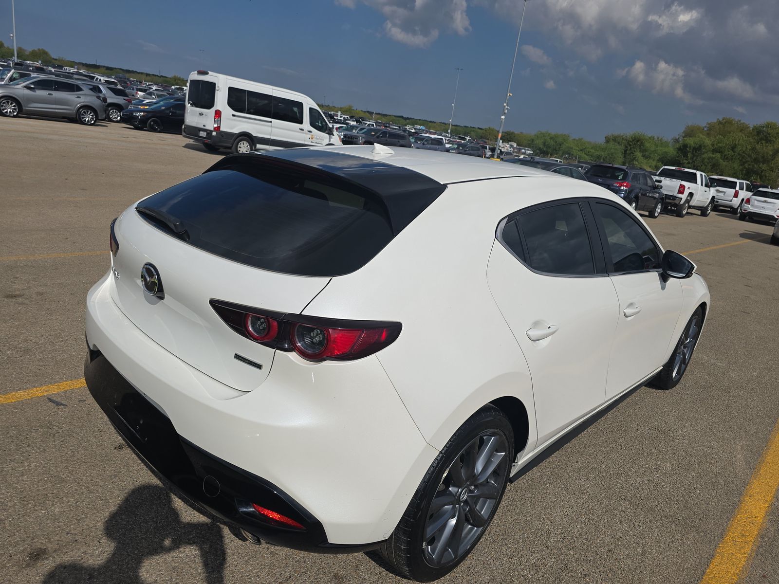 2019 MAZDA MAZDA3 Base FWD