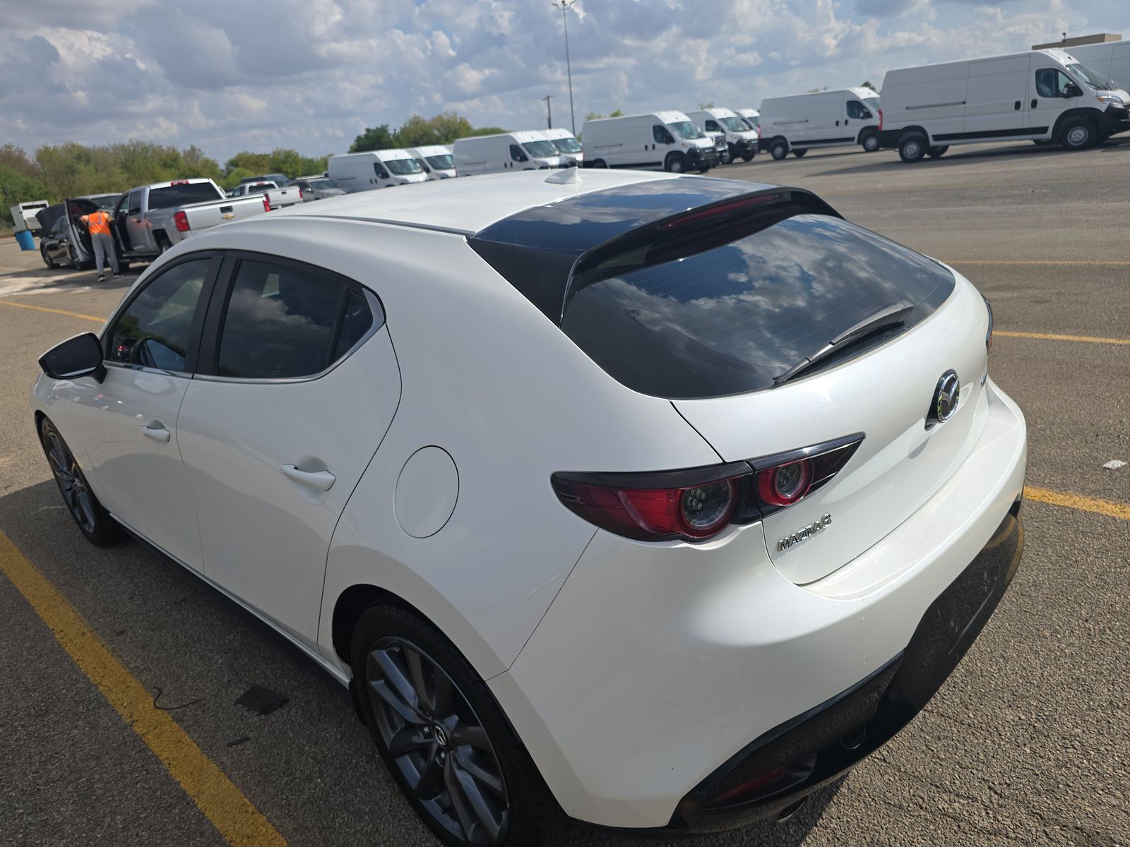 2019 MAZDA MAZDA3 Base FWD