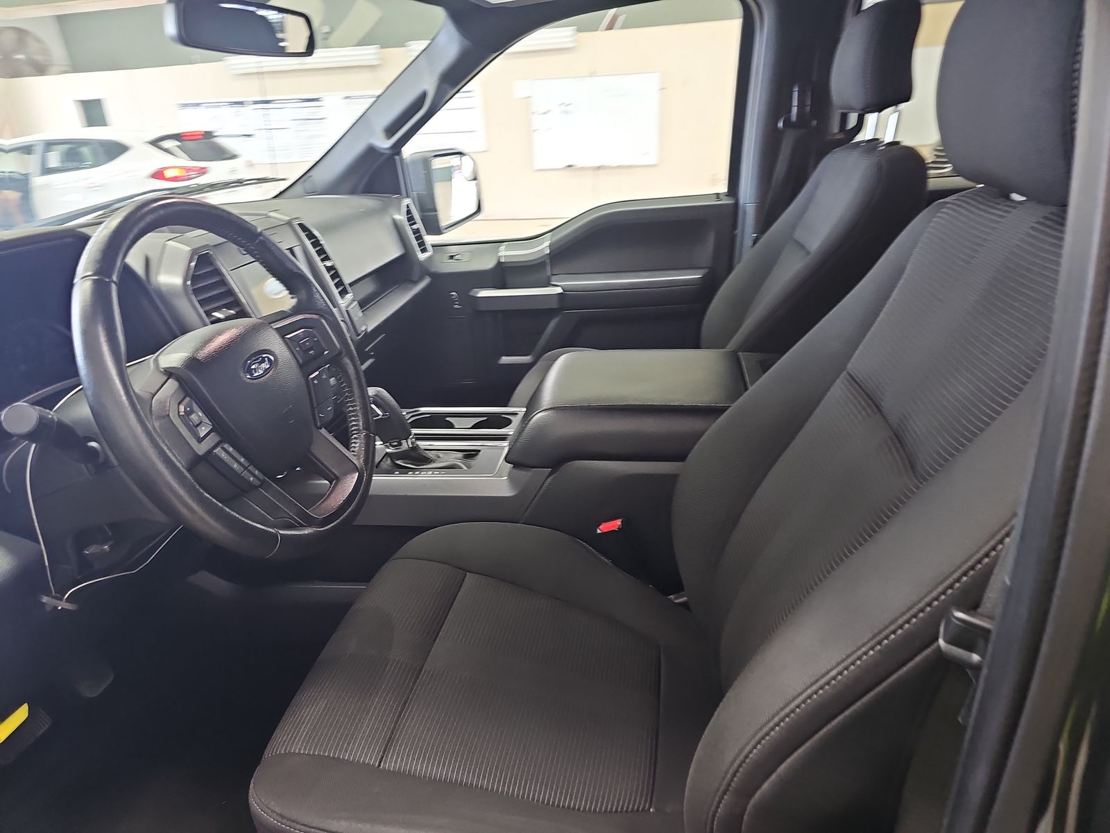 2017 Ford F-150 XLT AWD