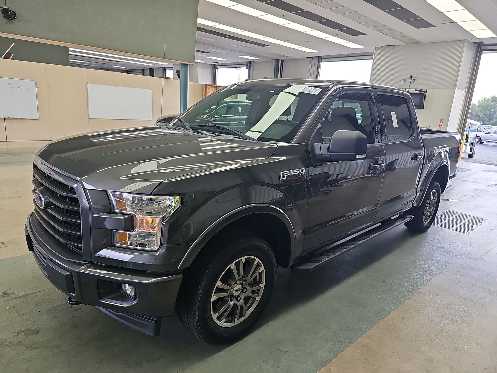 2017 Ford F-150 XLT AWD