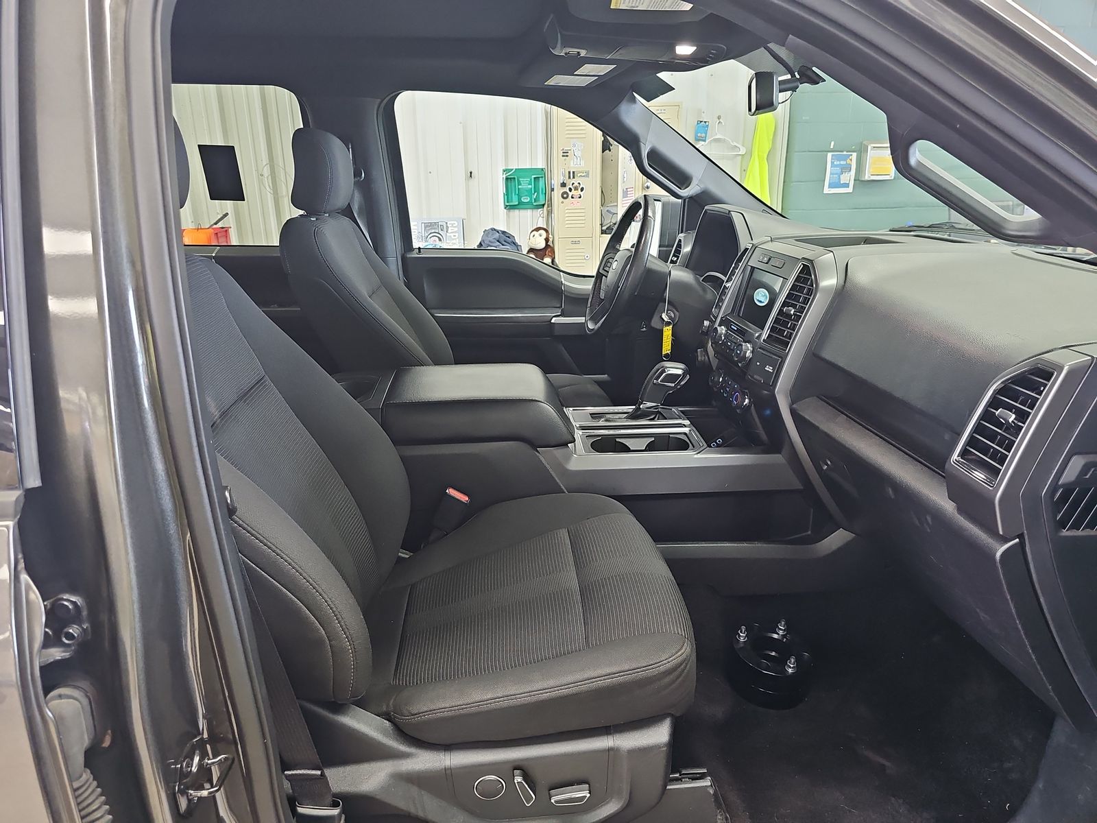 2017 Ford F-150 XLT AWD