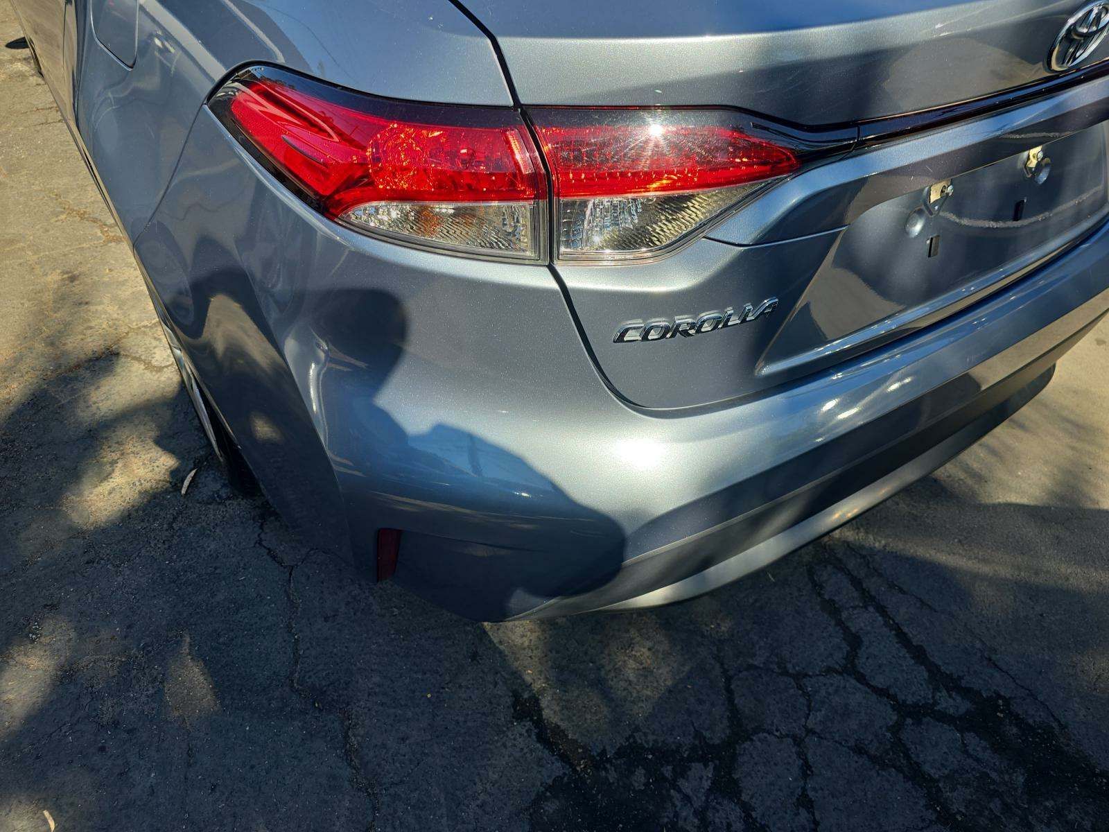 2021 Toyota Corolla LE FWD