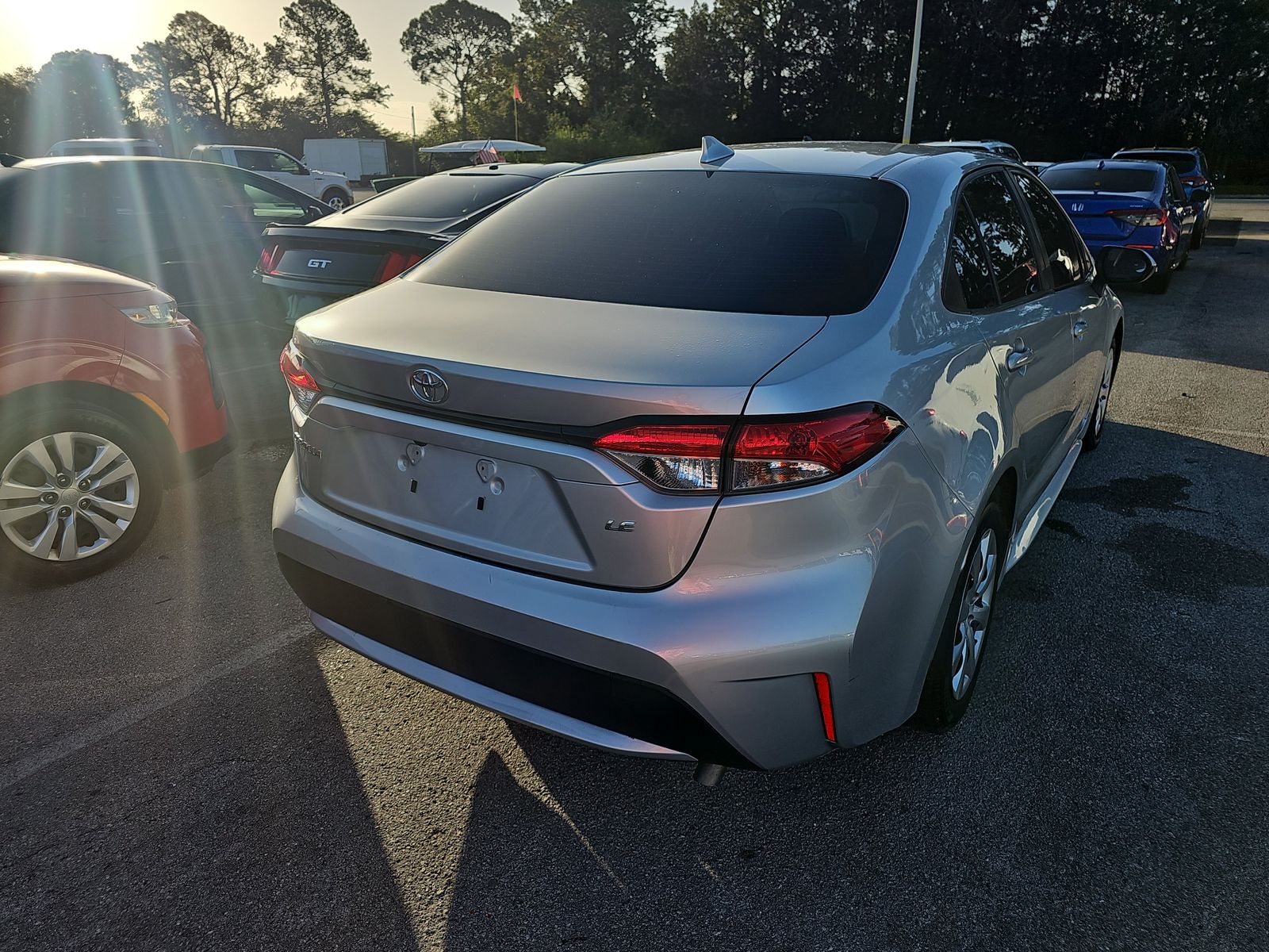 2021 Toyota Corolla LE FWD