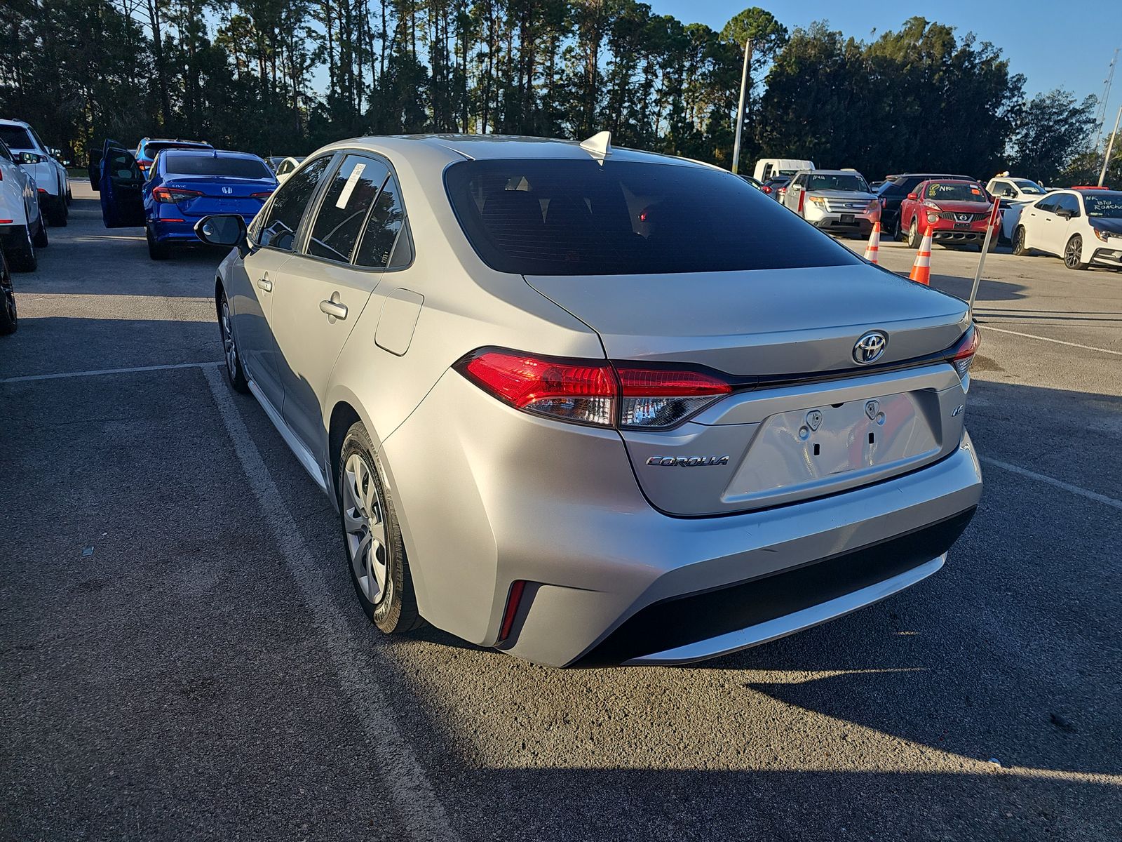 2021 Toyota Corolla LE FWD