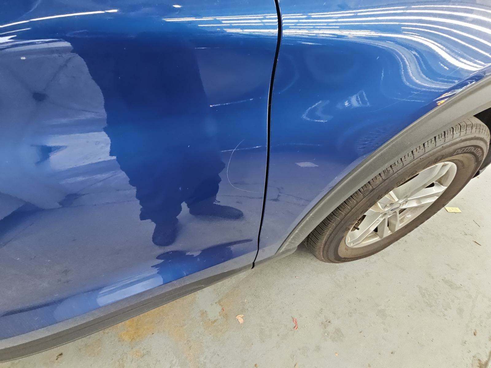 2022 Ford Explorer Base AWD