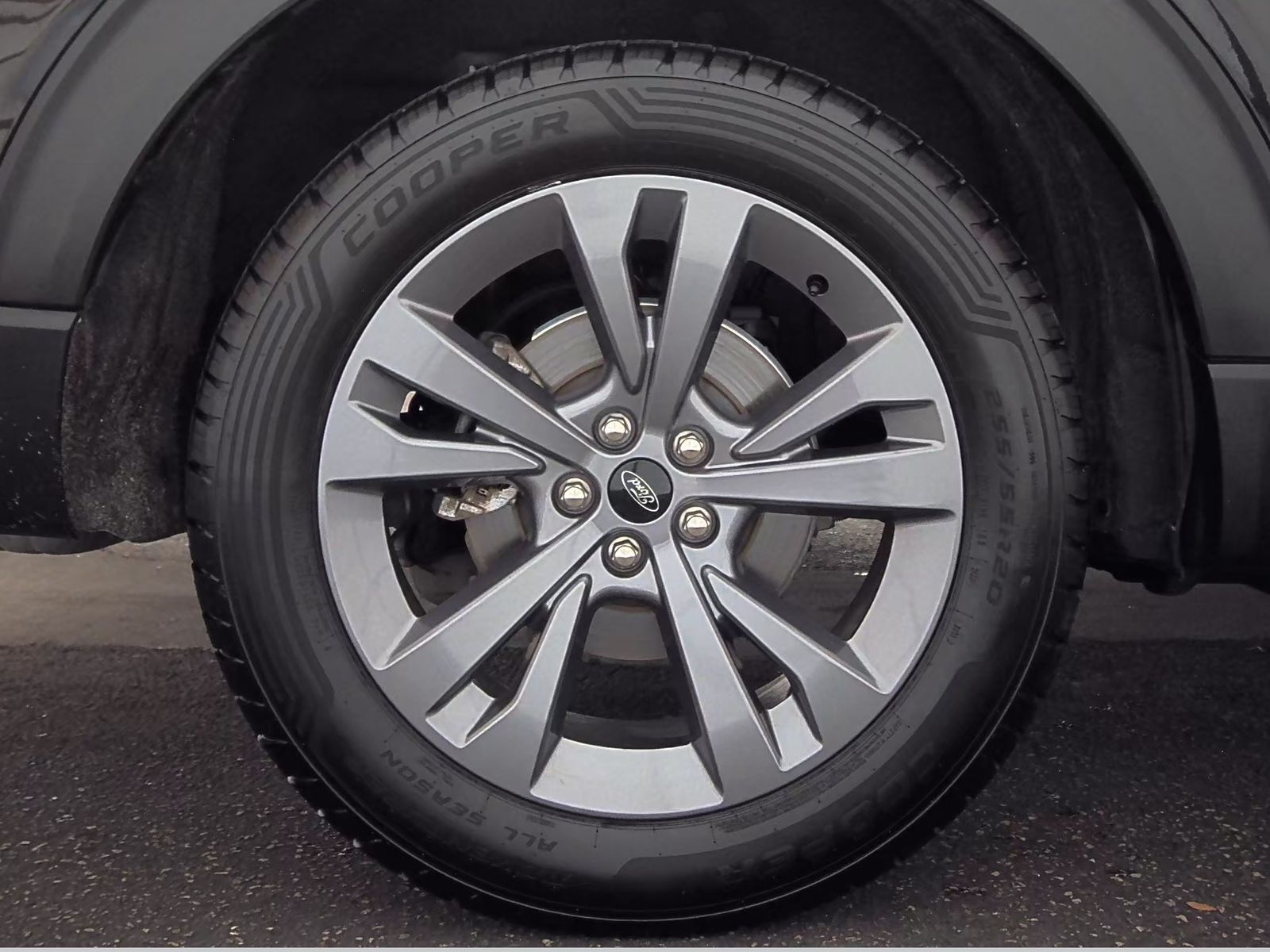 2021 Ford Explorer XLT AWD