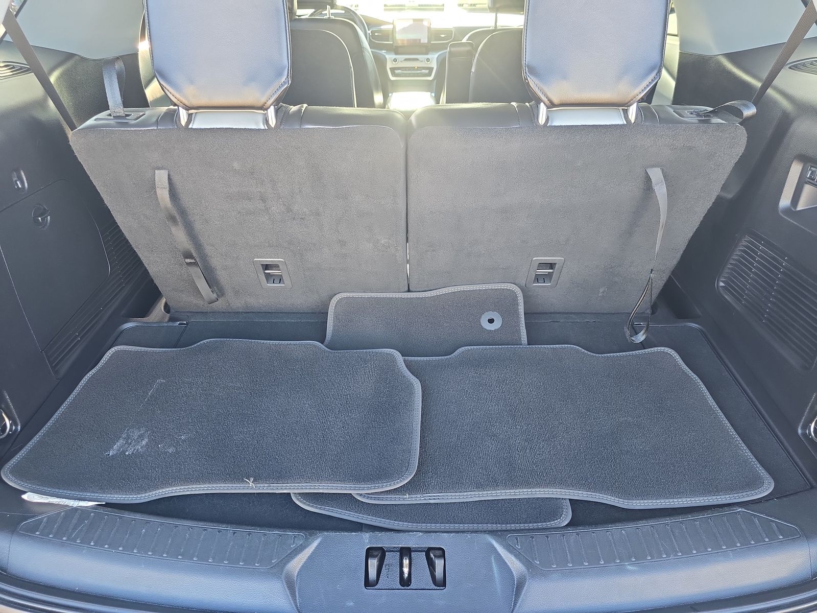 2021 Ford Explorer XLT AWD