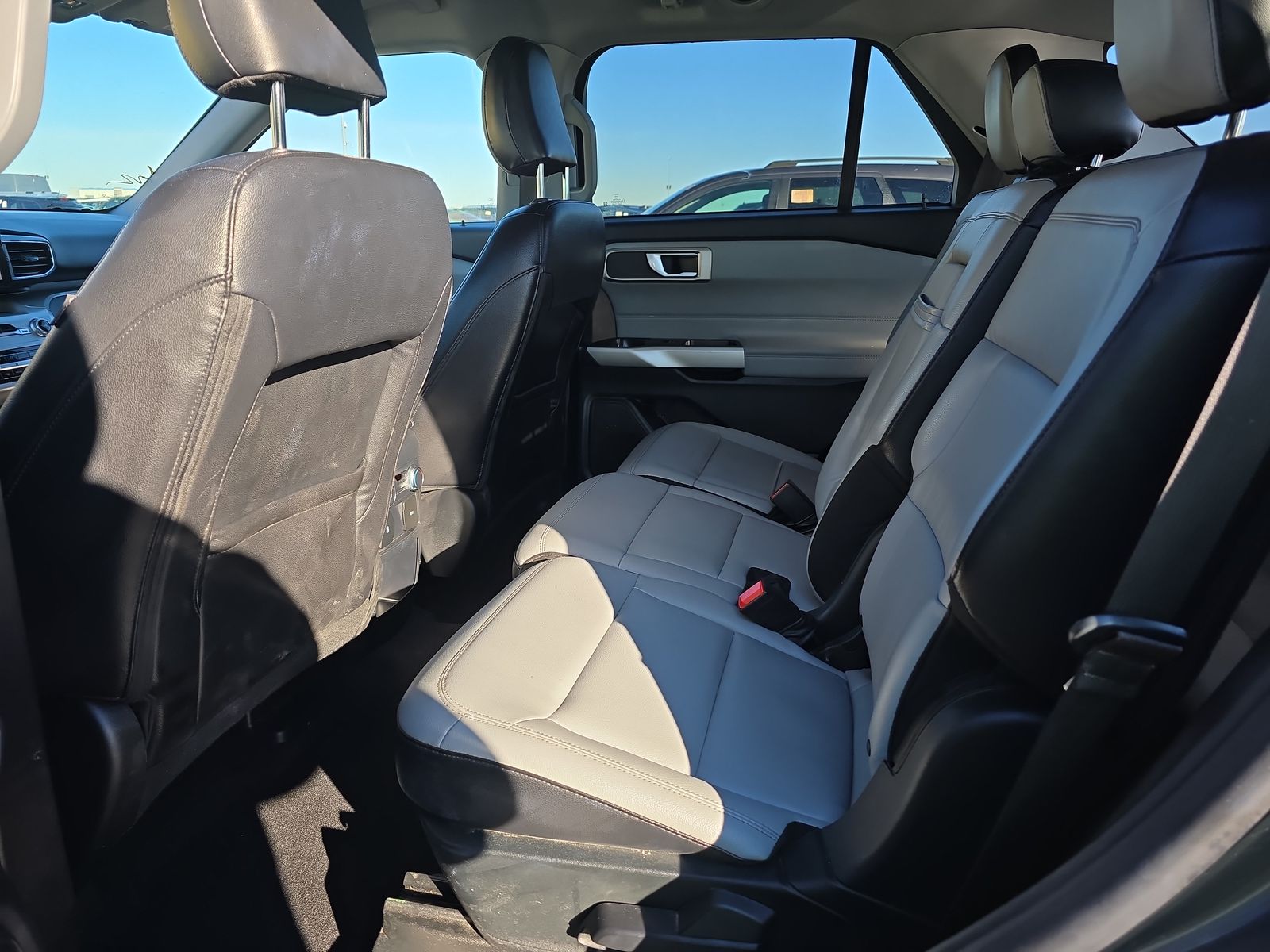 2021 Ford Explorer XLT AWD
