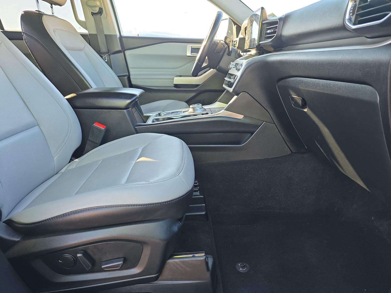 2021 Ford Explorer XLT AWD