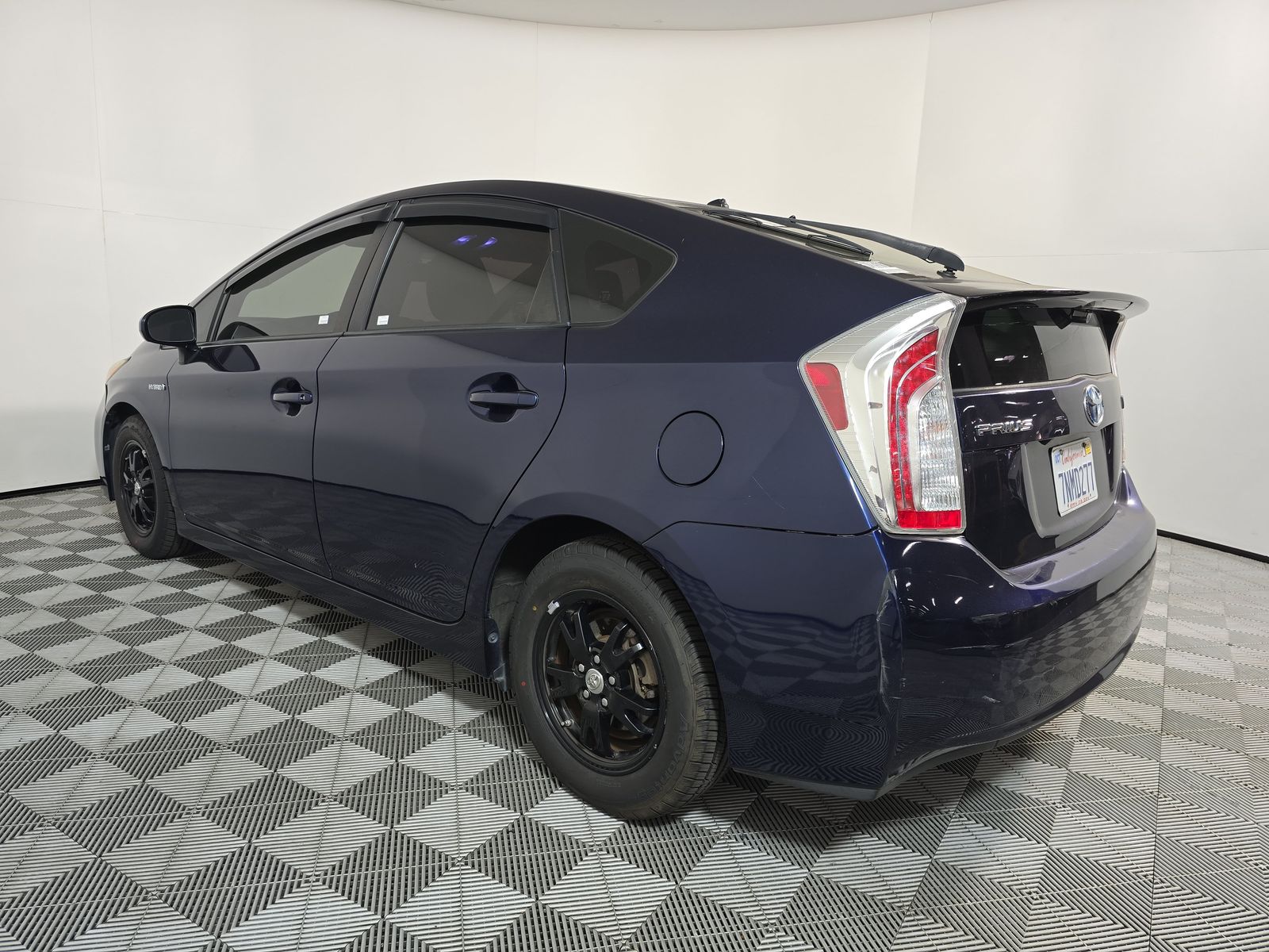 2015 Toyota Prius Two FWD