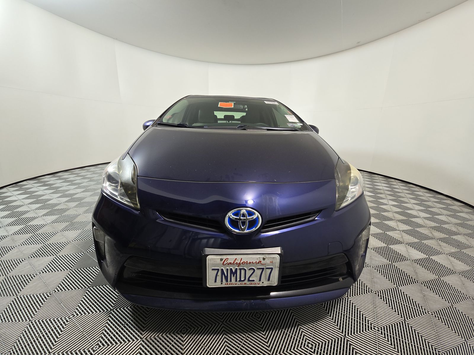 2015 Toyota Prius Two FWD