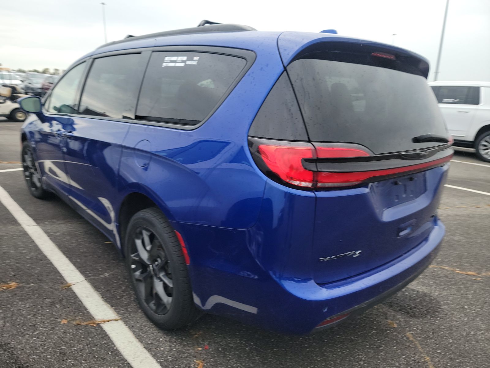 2021 Chrysler Pacifica Limited AWD
