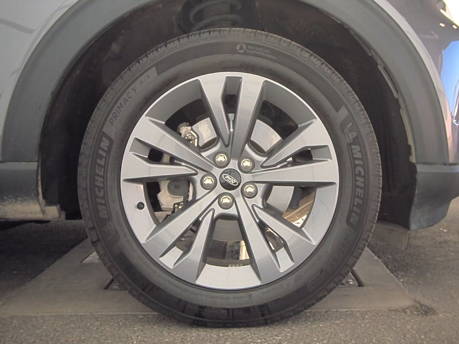2021 Ford Explorer XLT AWD