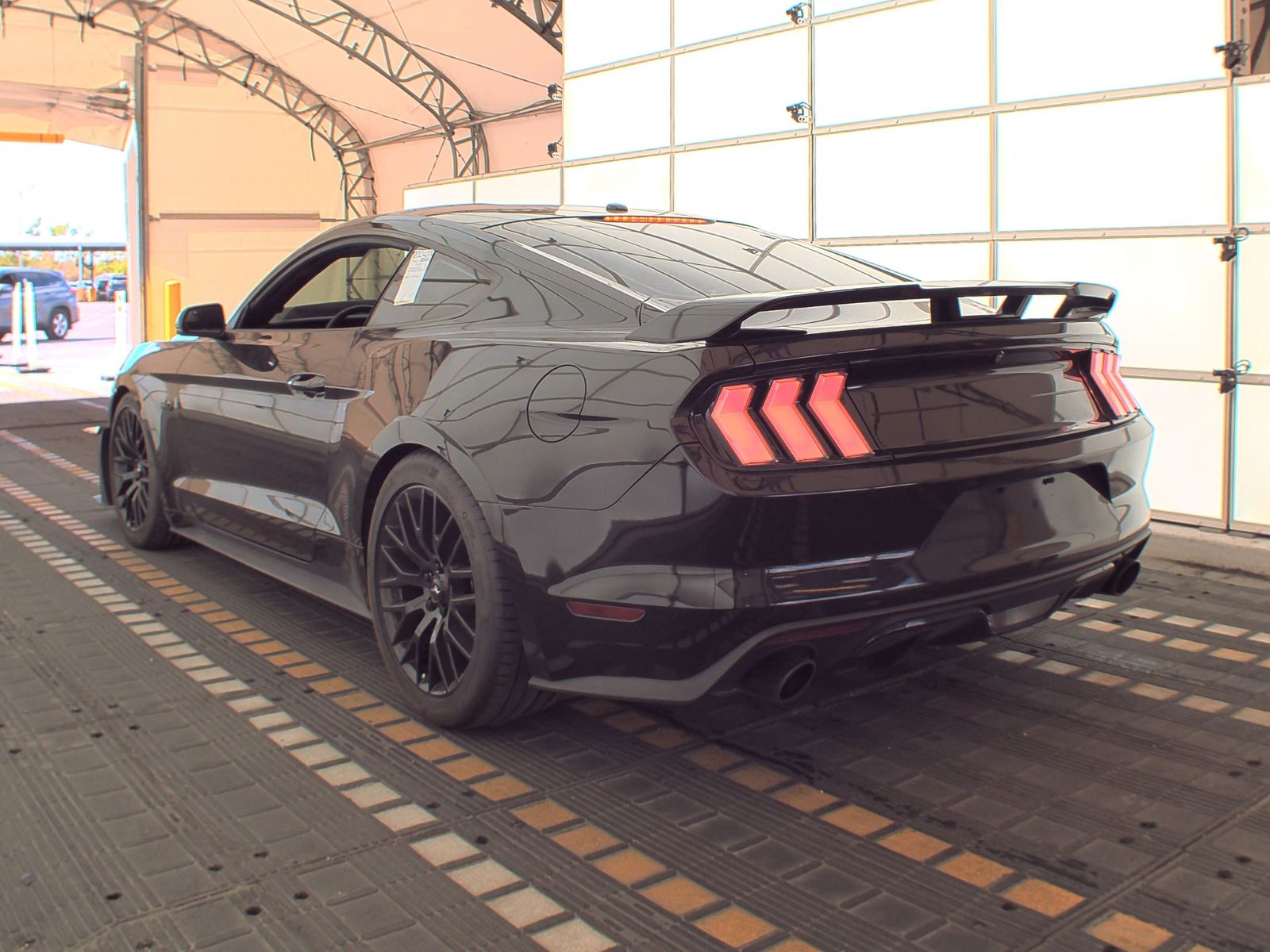 2016 Ford Mustang GT Premium RWD