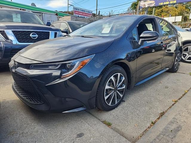 2022 Toyota Corolla LE Sedan