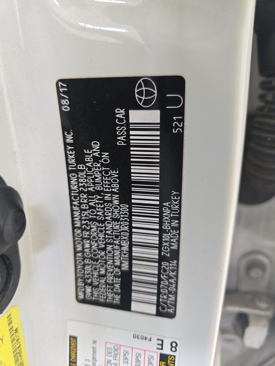 2018 Toyota C-HR XLE FWD