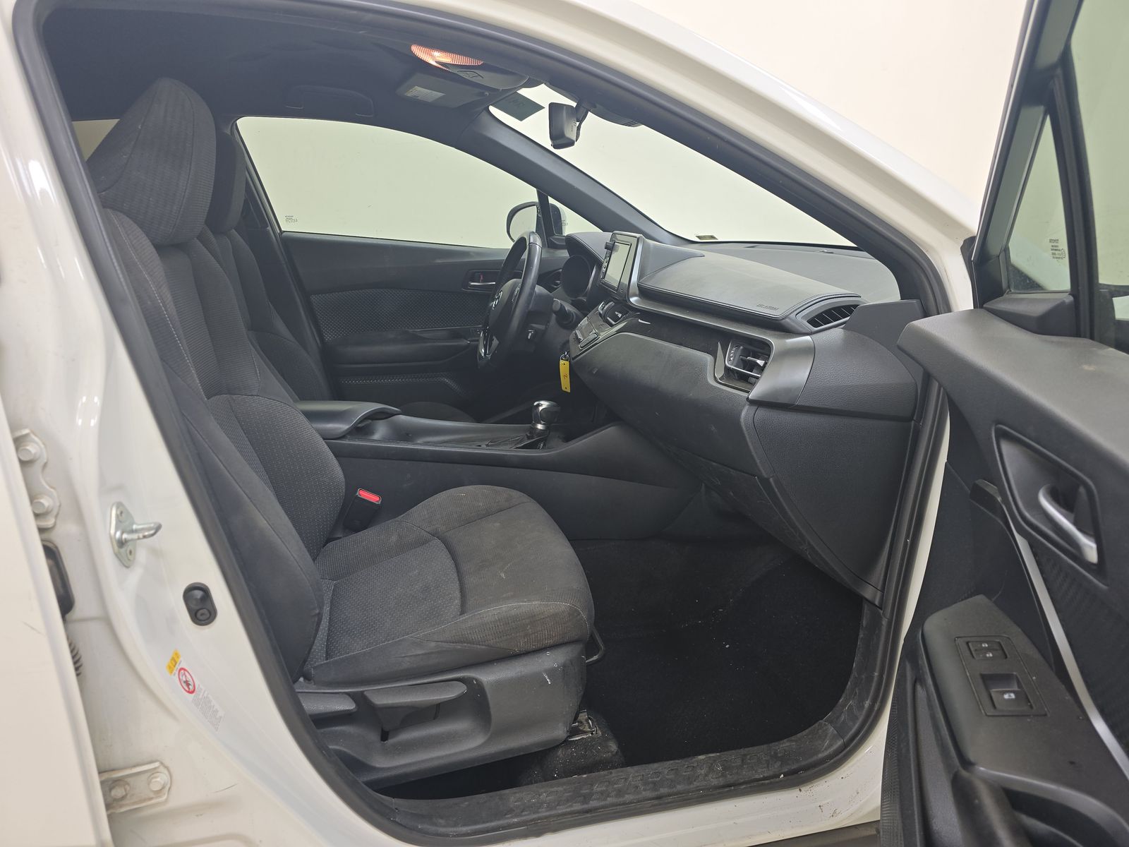 2018 Toyota C-HR XLE FWD