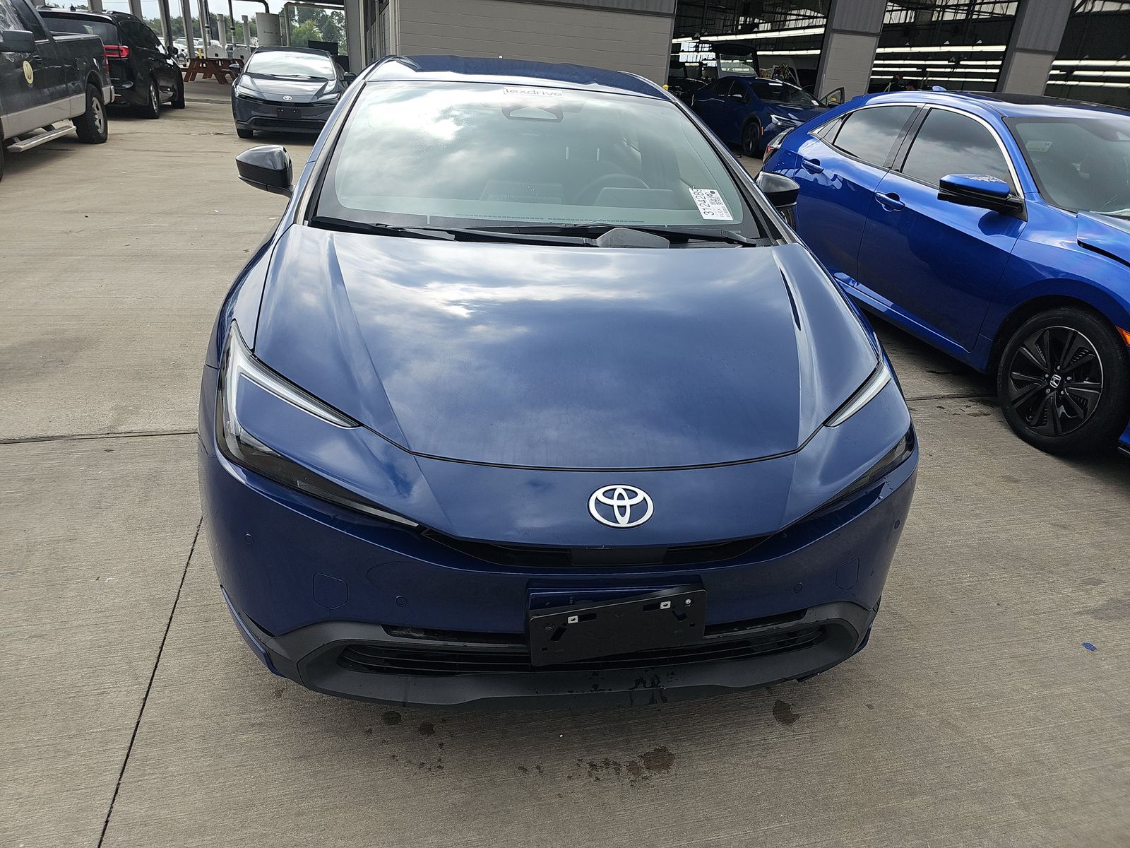 2023 Toyota Prius LE FWD