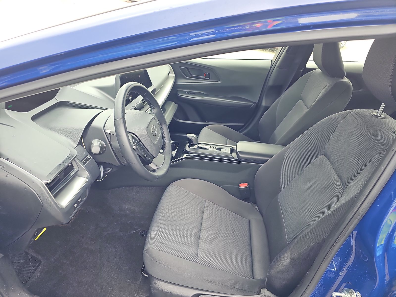 2023 Toyota Prius LE FWD