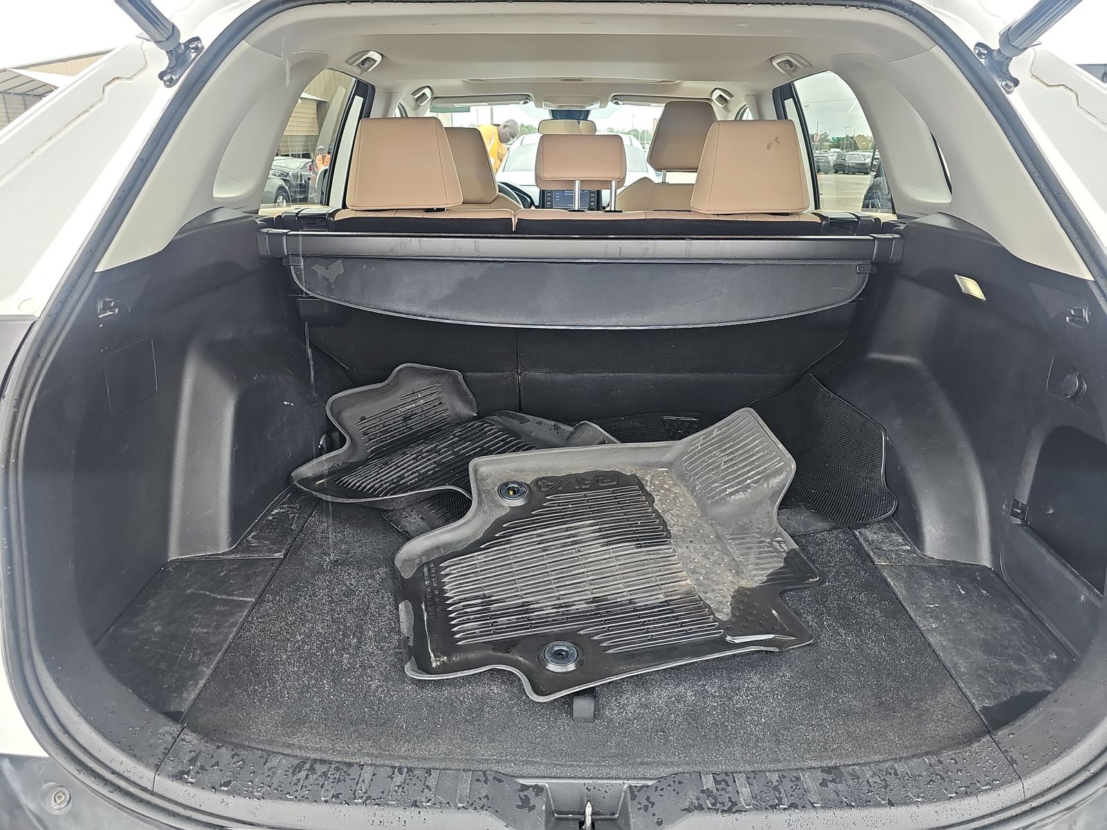 2022 Toyota RAV4 XLE FWD